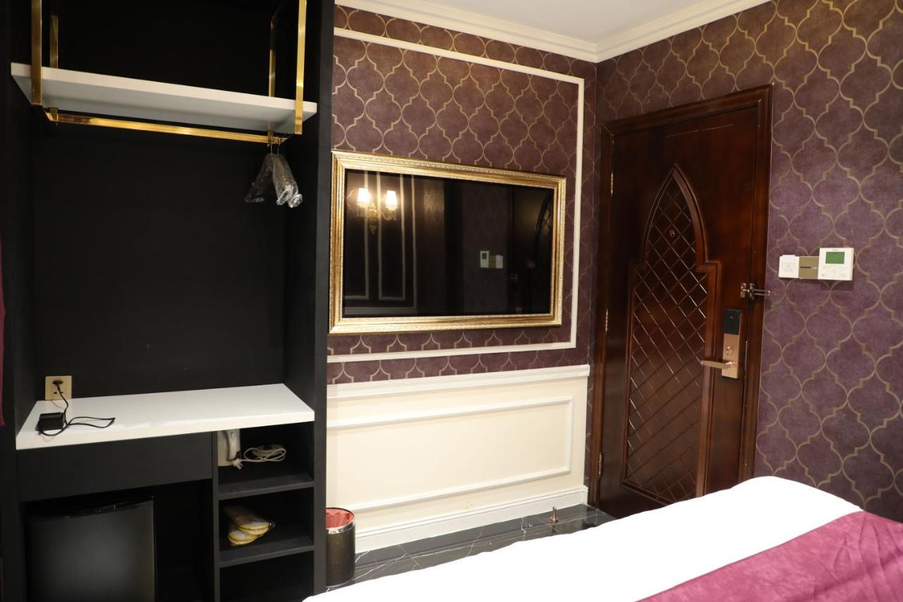 Enjoy Hotel 7 ホーチミン市 エクステリア 写真
