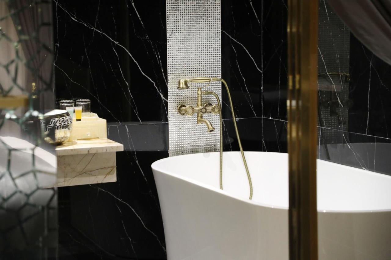 Enjoy Hotel 7 ホーチミン市 エクステリア 写真